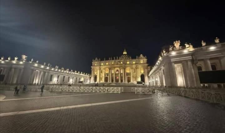 Vatican Heart Leone - Roman Terrace Eksteriør bilde